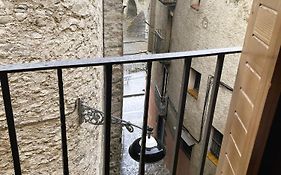 Apartamento dúplex en el puente histórico, Gra de Fajol